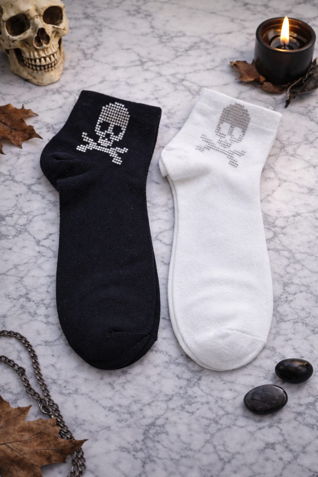 🧦 Damen Sneaker Socken mit Strass Totenkopf – Größe 38–41 – Schwarz & Weiß